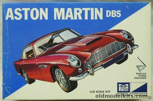 MPC 1/32 Aston Martin DB5 With Racing Display Background - (ex Airfix), 7502-100 plastic model kit